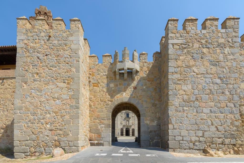 Apt - Plaza Mayor Of Avila - 1 Min Alcazar ภายนอก รูปภาพ