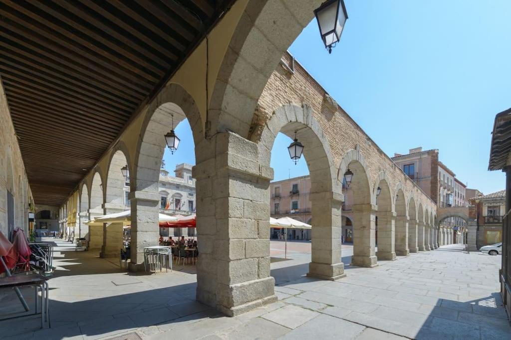 Apt - Plaza Mayor Of Avila - 1 Min Alcazar ภายนอก รูปภาพ